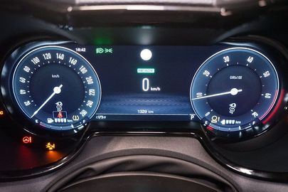 Car image 23