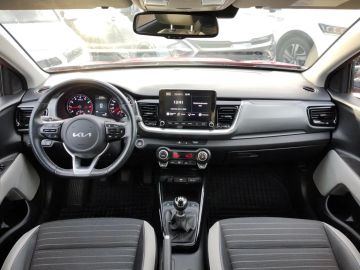 Car image 25