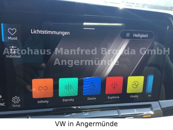 Volkswagen Golf eTSI Style 96 kW image number 20