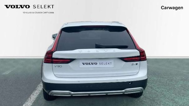 Volvo V90 Cross Country AWD B4 145 kW image number 4