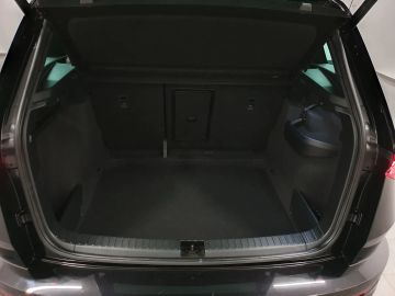 Car image 39