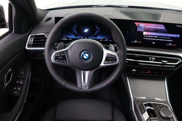 BMW 320 e Touring 150 kW image number 25