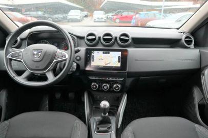 Car image 29