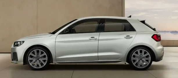 Car image 3