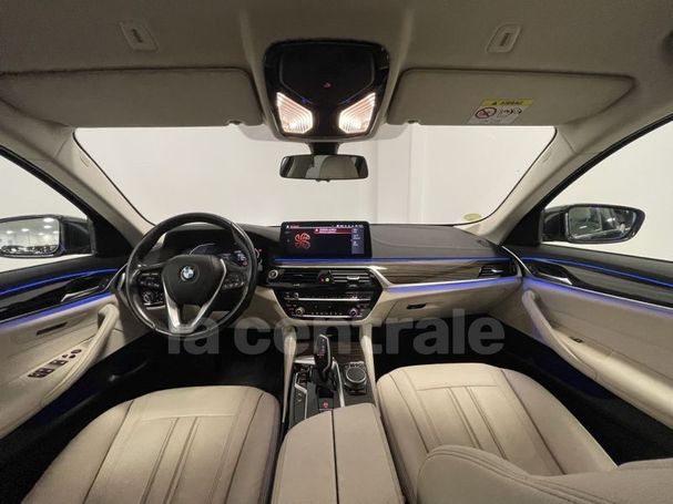 BMW 520d Touring 140 kW image number 12