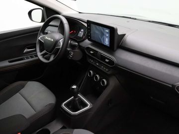 Car image 36