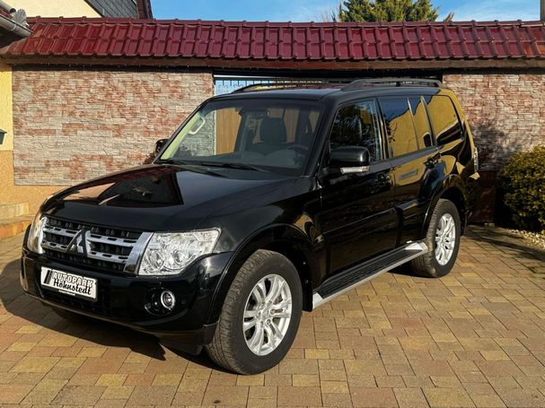 Mitsubishi Pajero 3.2 147 kW image number 1