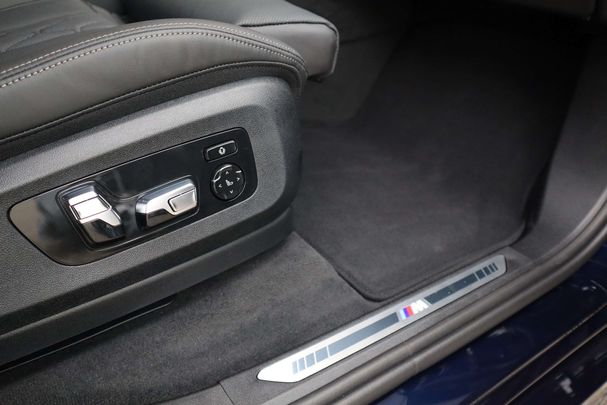 BMW X5 50e xDrive 360 kW image number 18