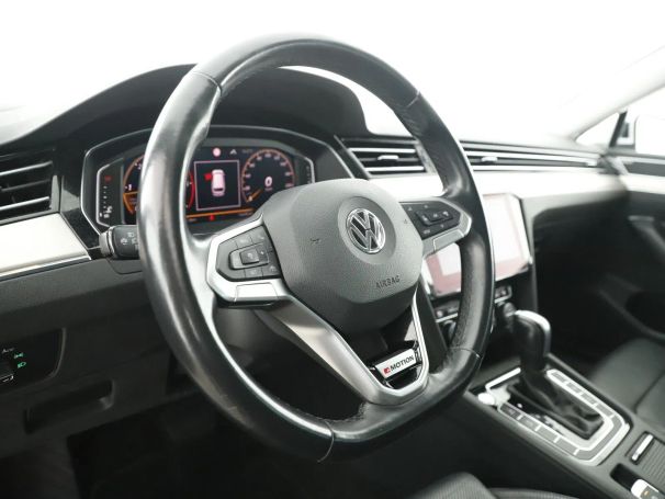 Volkswagen Passat 4Motion DSG 140 kW image number 9