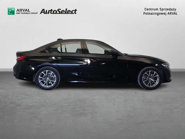 BMW 318i Advantage 115 kW image number 7