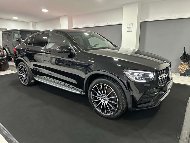 Mercedes-Benz GLC 300 e 235 kW image number 3