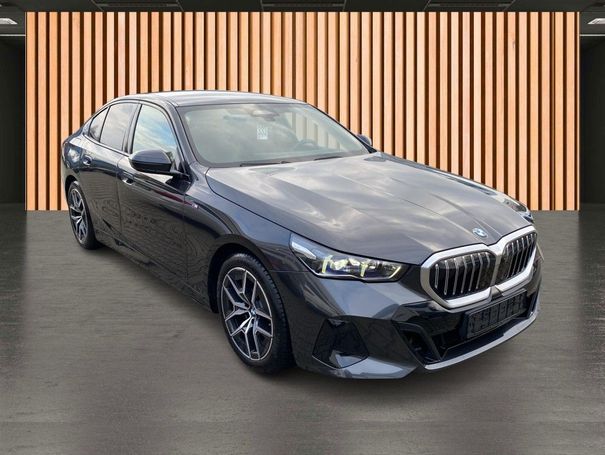 BMW 520i 140 kW image number 15