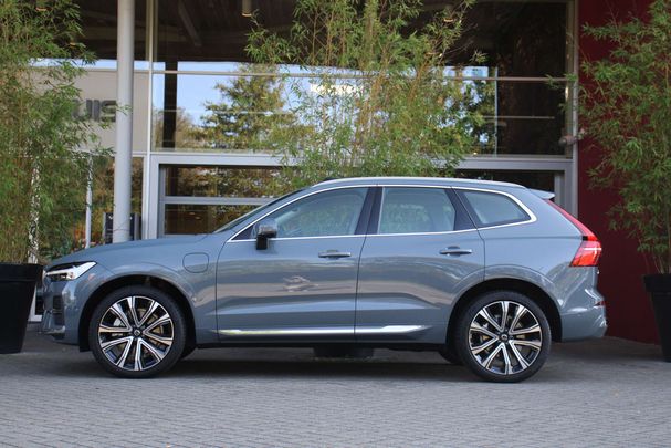 Volvo XC60 T6 Recharge AWD Plus 257 kW image number 2