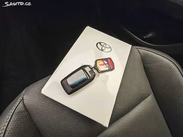 Car image 38
