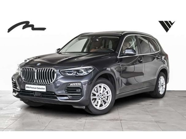 BMW X5 xDrive 250 kW image number 1