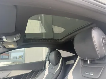 Car image 40