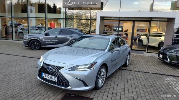 Lexus ES 300 h 160 kW image number 9