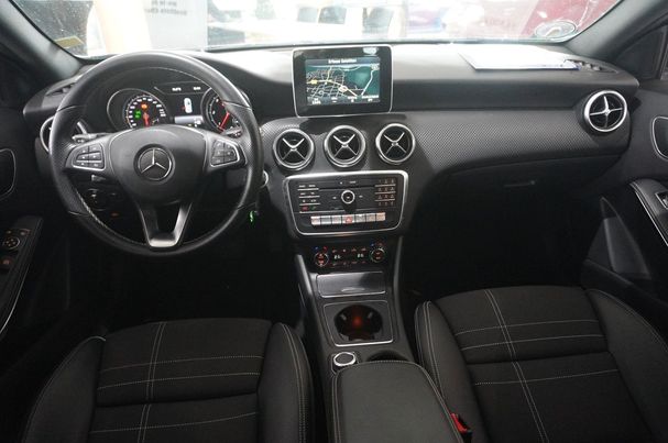 Mercedes-Benz A 200 d Urban 100 kW image number 28