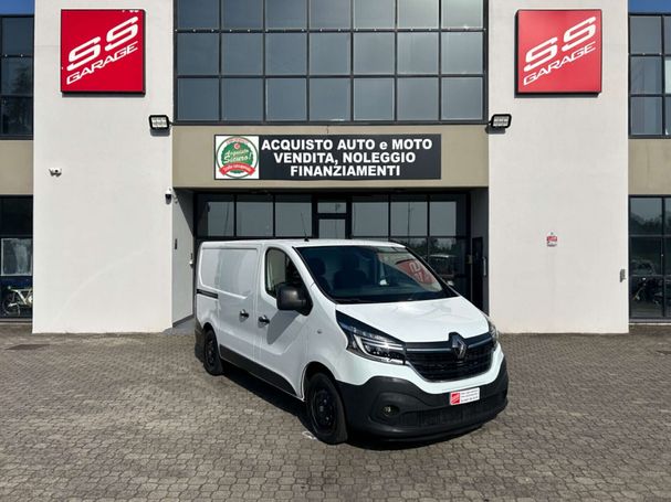 Renault Trafic dCi 120 88 kW image number 2