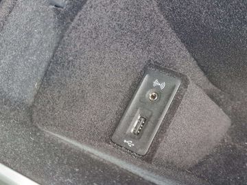 Car image 41