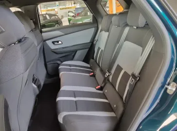 Car image 24