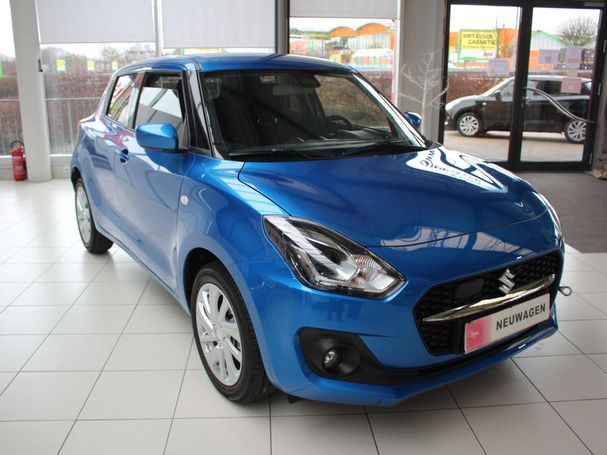 Suzuki Swift 1.2 Hybrid Comfort 61 kW image number 7