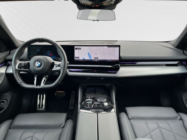 BMW 520i 140 kW image number 6