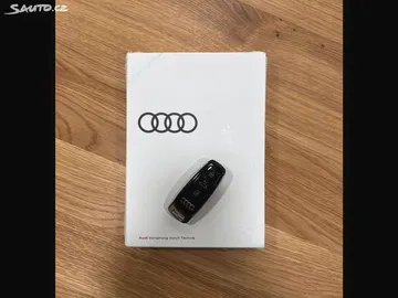 Car image 30