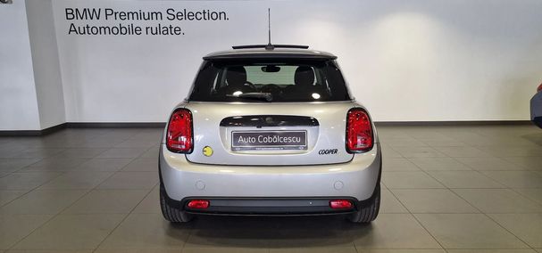 Mini Cooper SE 135 kW image number 4