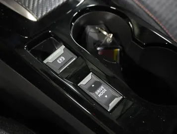 Car image 38