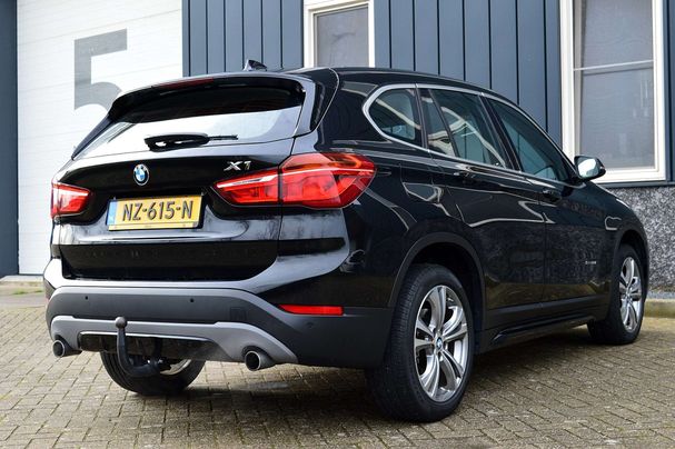 BMW X1 sDrive20i 141 kW image number 2