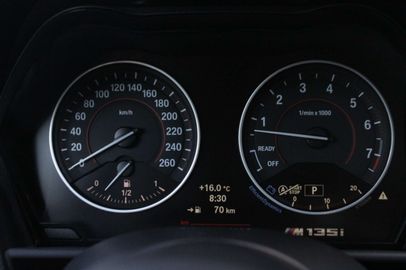 Car image 31