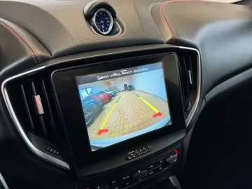 Car image 34