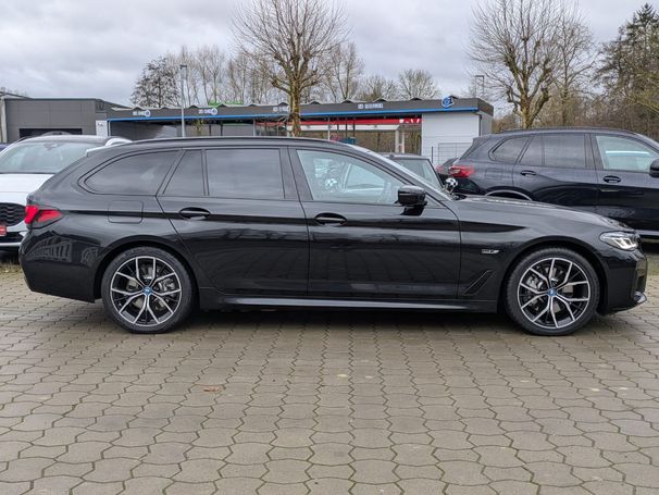 BMW 530i Touring 215 kW image number 6