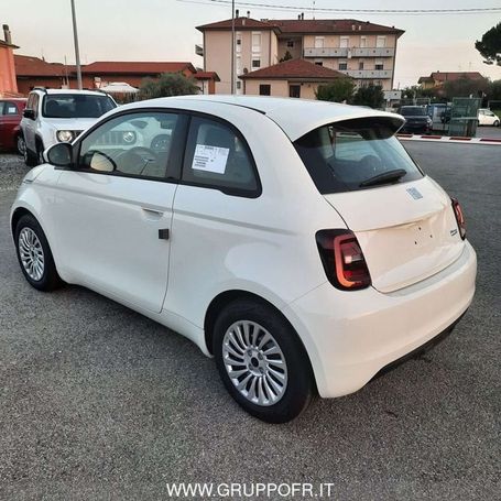 Fiat 500 e 24 kWh 70 kW image number 3