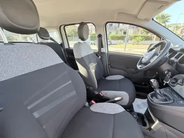 Car image 24