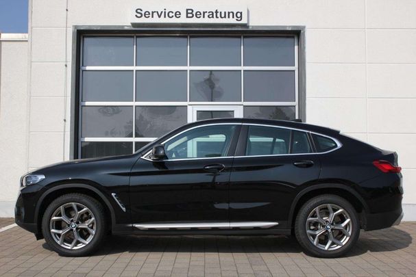 BMW X4 xDrive20i 135 kW image number 4