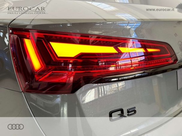 Audi Q5 55 TFSIe quattro S tronic 270 kW image number 12