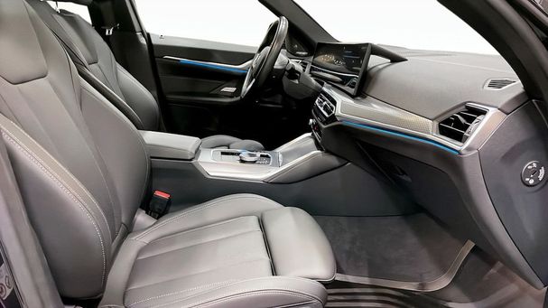 BMW i4 M Sport 250 kW image number 3