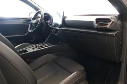 Car image 33