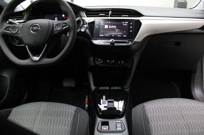 Car image 19