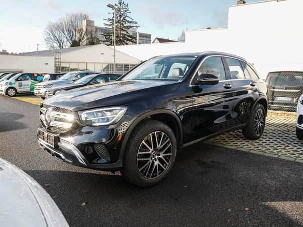 Mercedes-Benz GLC 300 e 235 kW image number 19