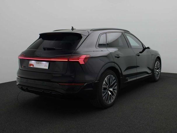 Audi Q8 55 quattro e-tron S-line 300 kW image number 2