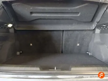Car image 36