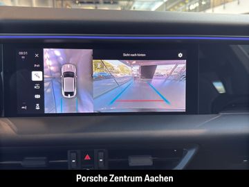 Car image 28