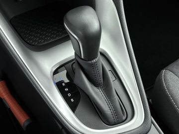 Car image 10