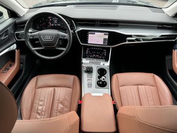 Car image 25