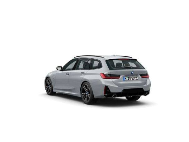 BMW 330e Touring M 215 kW image number 1