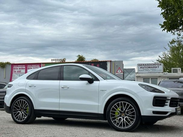 Porsche Cayenne Coupé E-Hybrid 340 kW image number 3