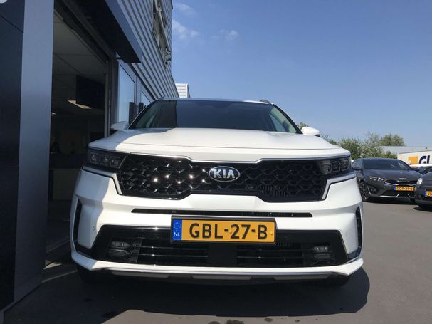 Kia Sorento 1.6 195 kW image number 2